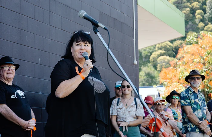 COMMUNITY ANXIETY: East Coast MP Dana Kirkpatrick shares her experience as a mother and shows political support for the Hikoi for Health. 